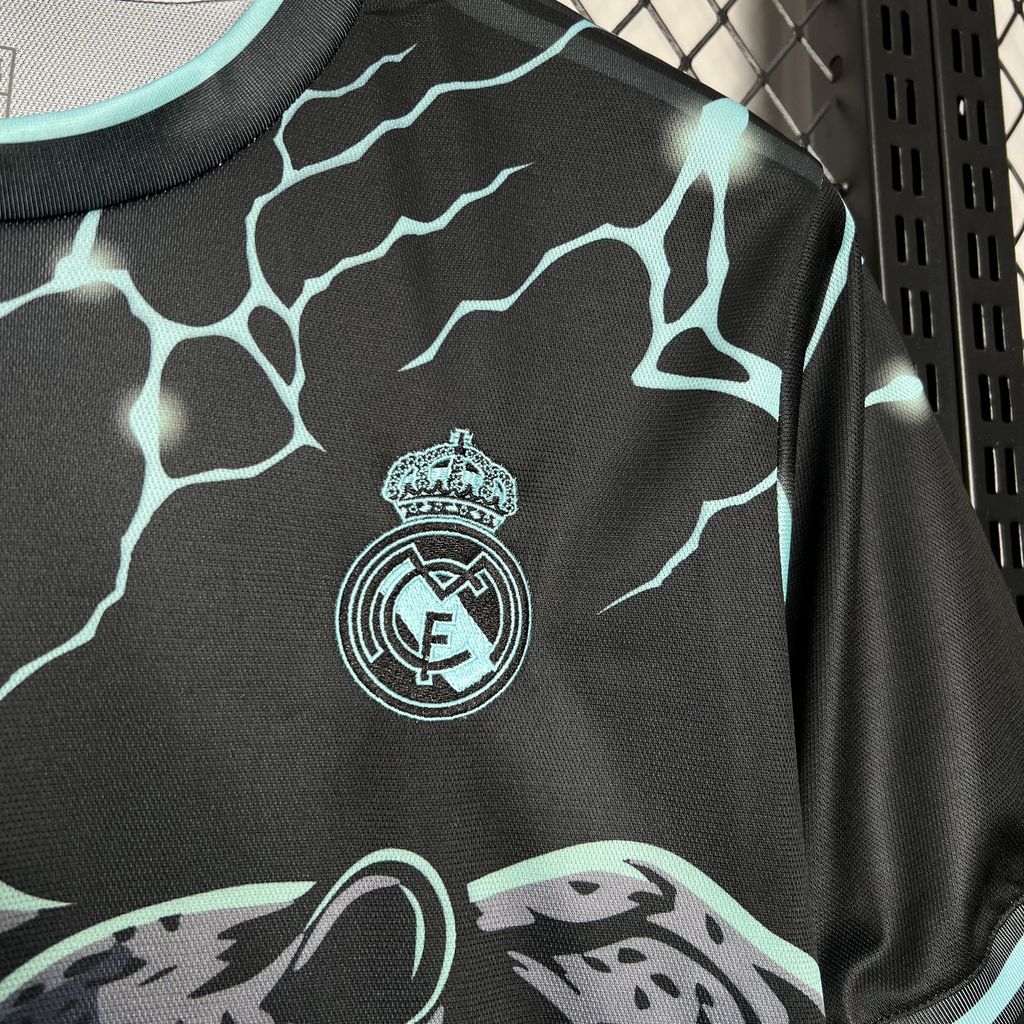 24/25 Real Madrid Special Edition Black and green Jersey Fan Version