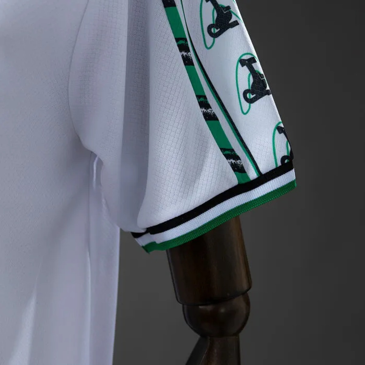 2026 Santander Vintage Style Jersey Fan Version