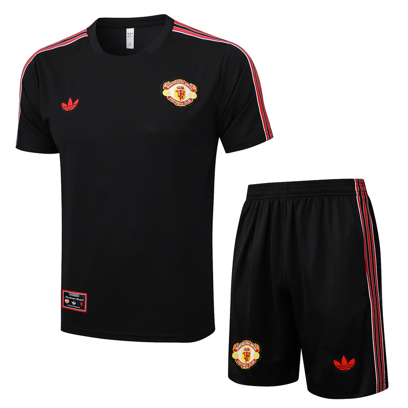 2025/26 Manchester United Black Training Set Shirt and Shorts