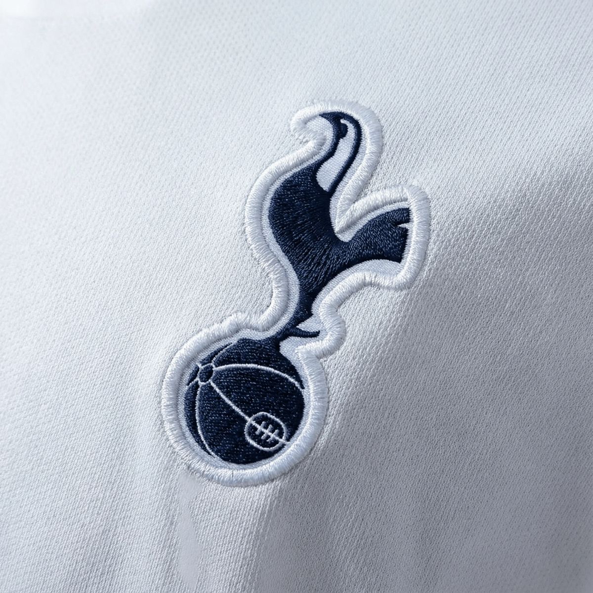 Retro Tottenham 2018/19 Home jersey Fan Version