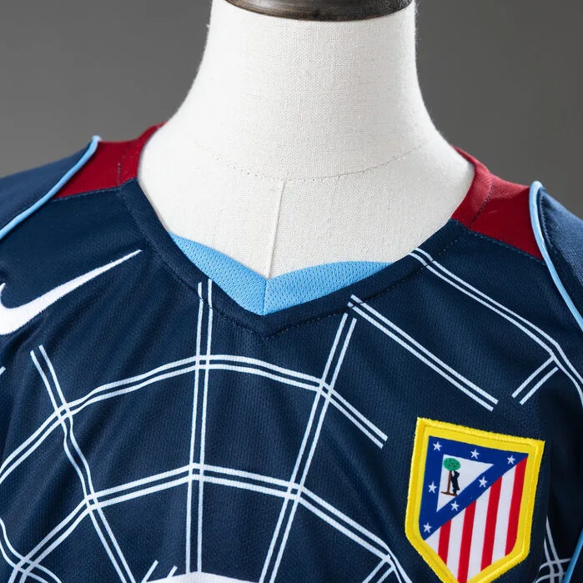 Retro Atletico Madrid 2004/05 Away Kid Kits Long Sleeve