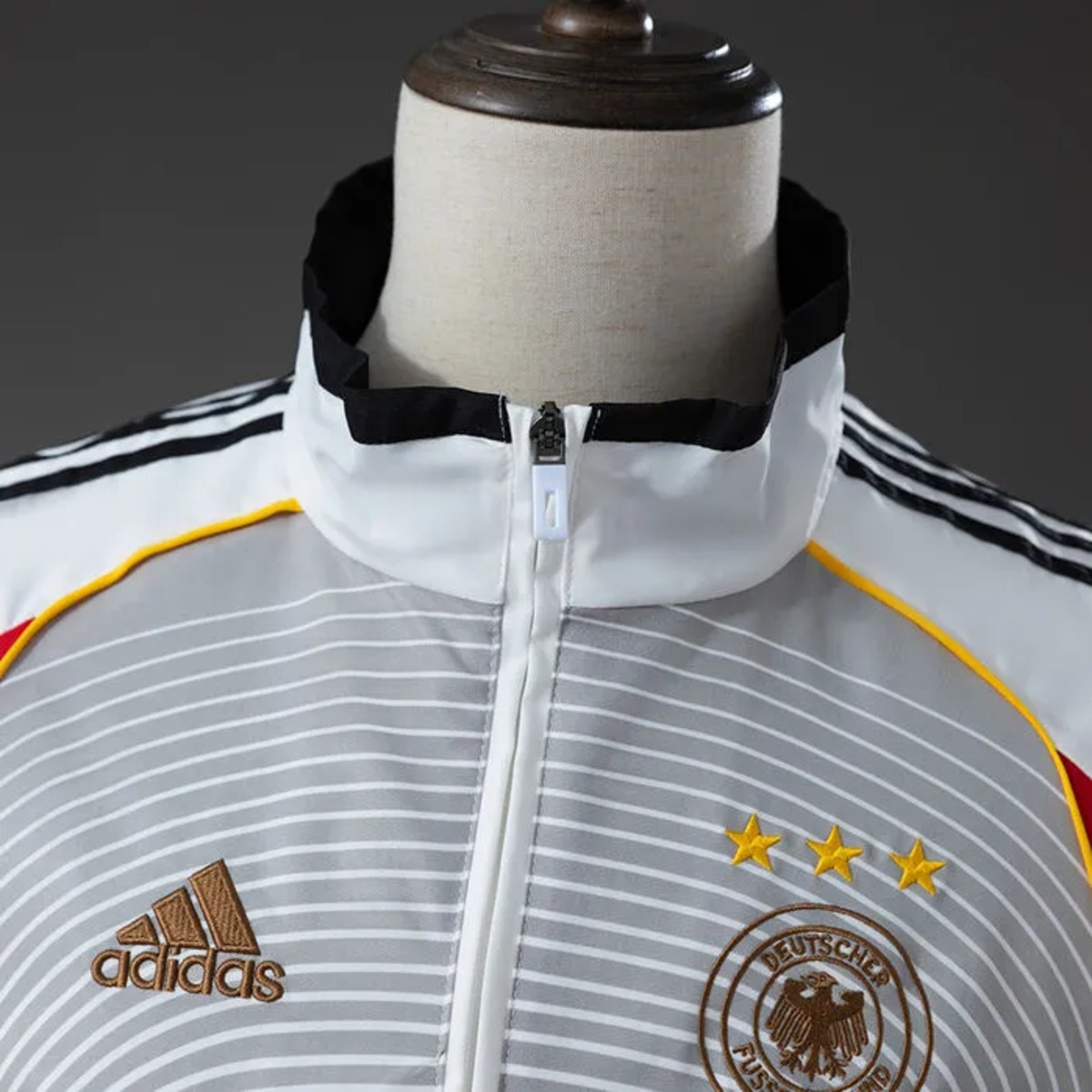 2006 Germany Vintage Style White Windbreaker