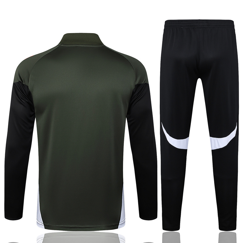 202526 Bayern Munich Dark green Long-sleeved half-pull training kit Football team kit