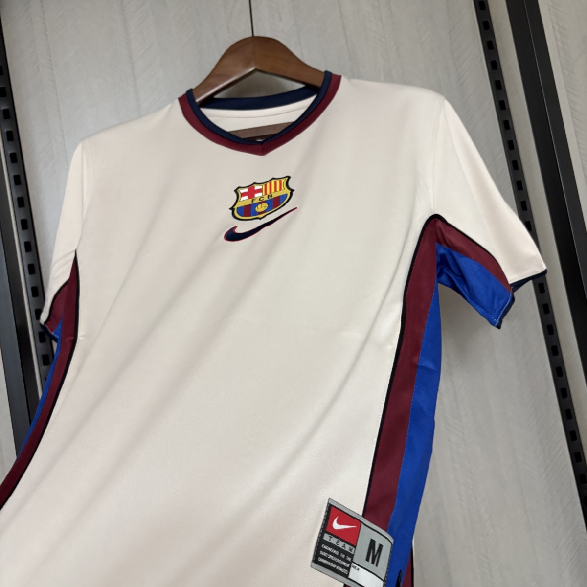 Retro Barcelona 98/99  Away jersey Fan Version