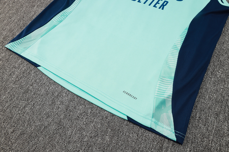 24/25 Arsenal Light green Training Set Shirt and Shorts
