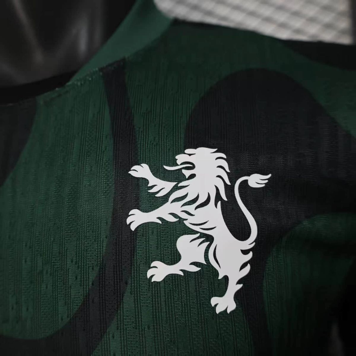 2025/26 Sporting Lisbon Second Away jersey Player Version