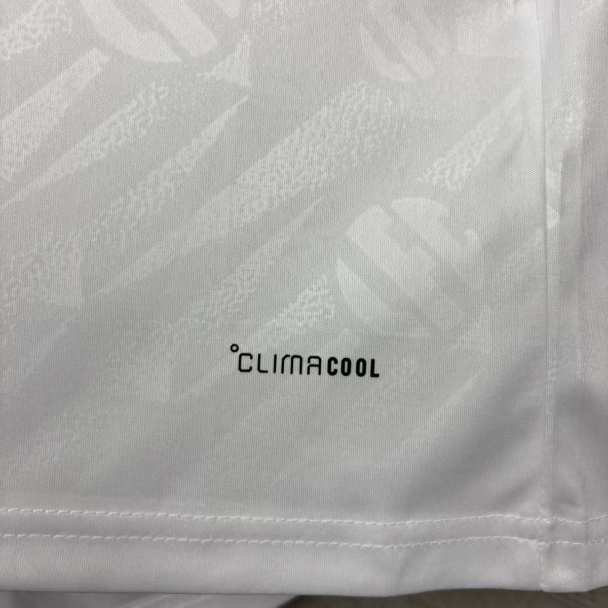 2026/27 Liverpool Away Jersey Fan version