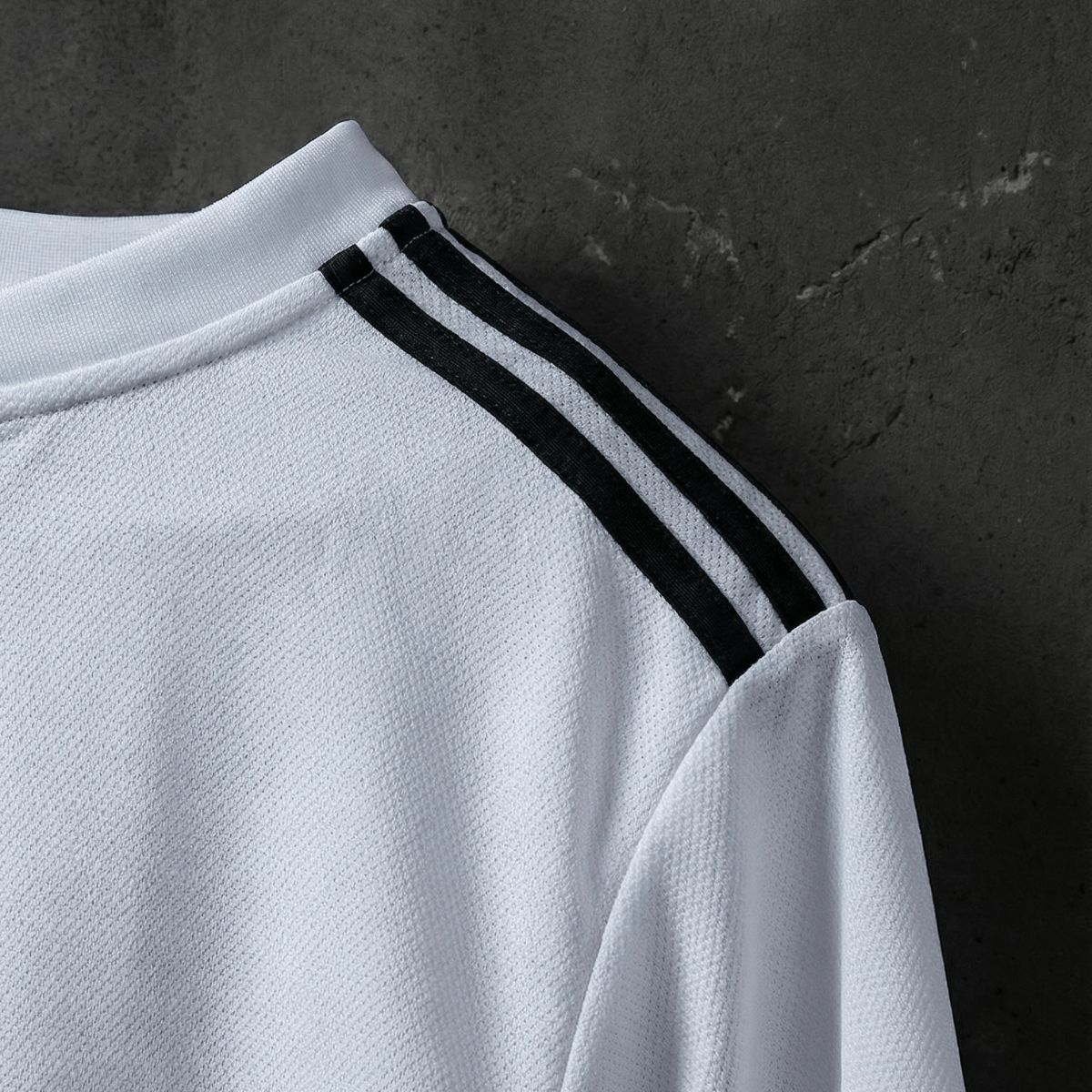 Retro Real Madrid 2018/19 Home jersey Fan Version