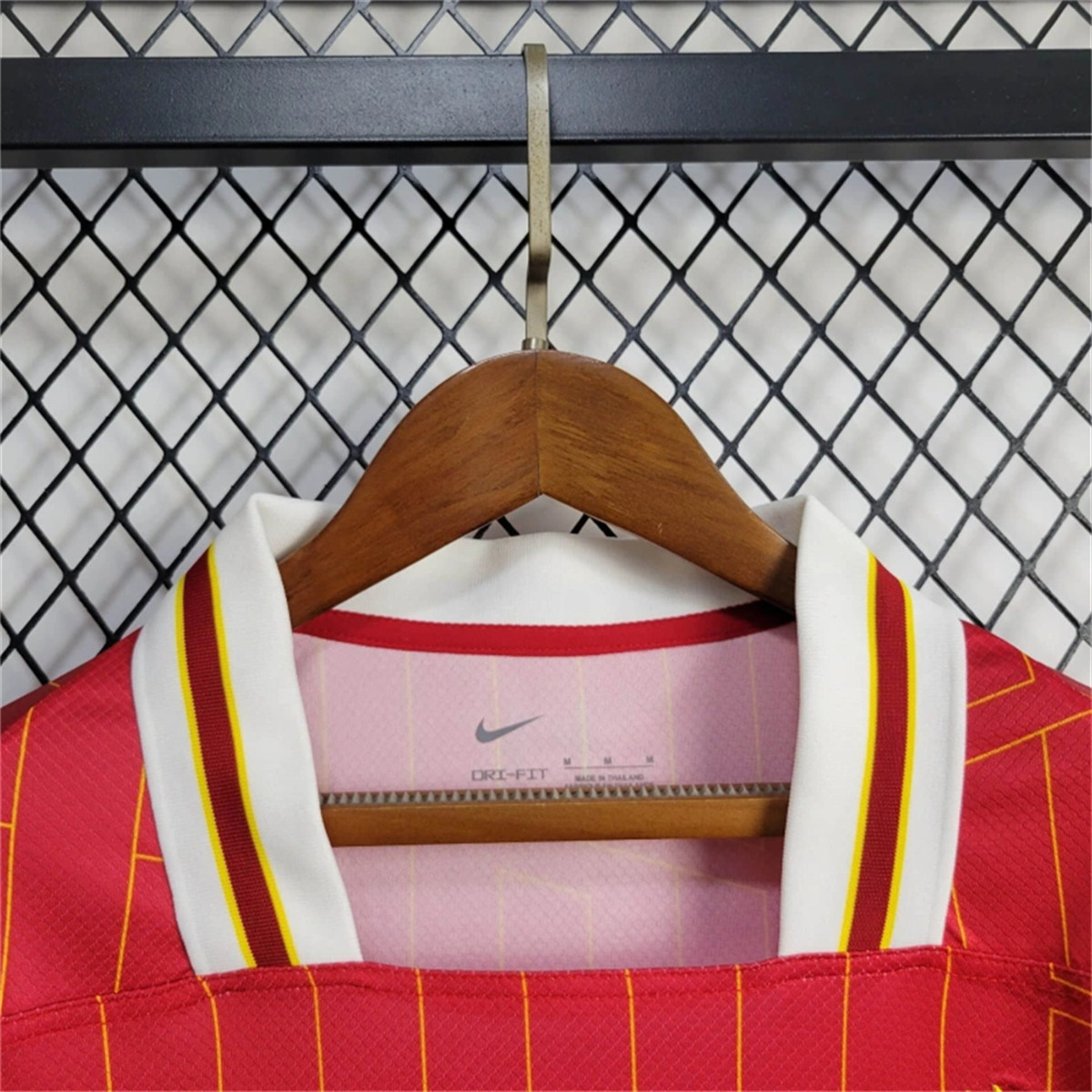 2024/25 Women Liverpool Home Jersey Fan Version