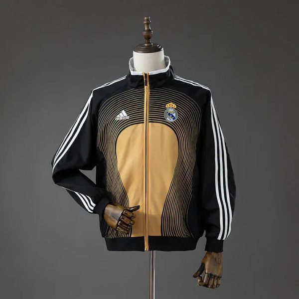 2006/07 Real Madrid Vintage Style Black Jacket Windbreaker