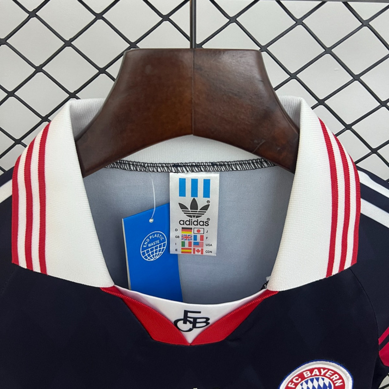 Retro Bayern Munich 97/99 Home jersey Kid Kits Size 16-28
