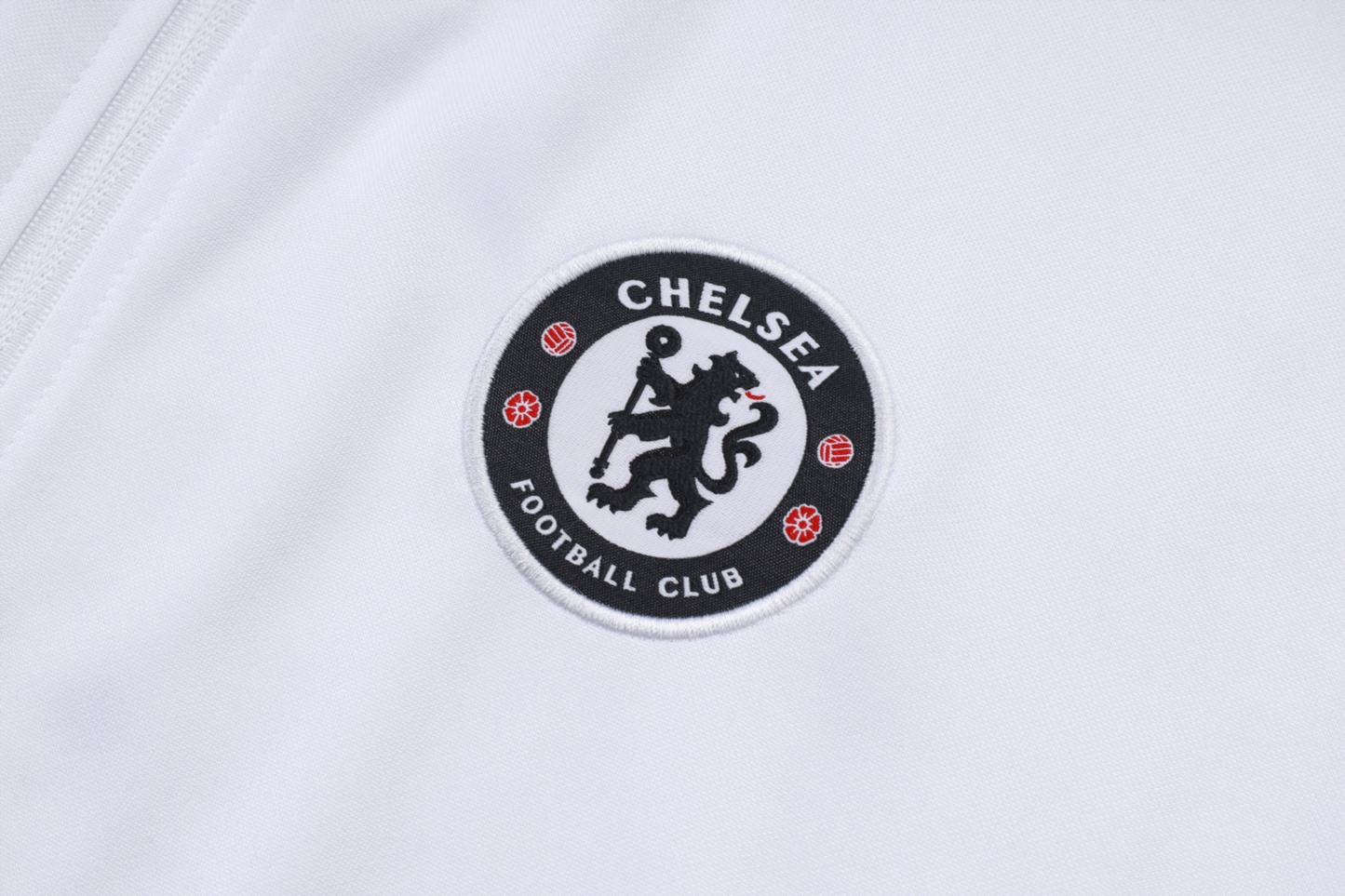 2025/26 Chelsea White Jacket Training Suit Set Football Team Shirt Sports Fashion