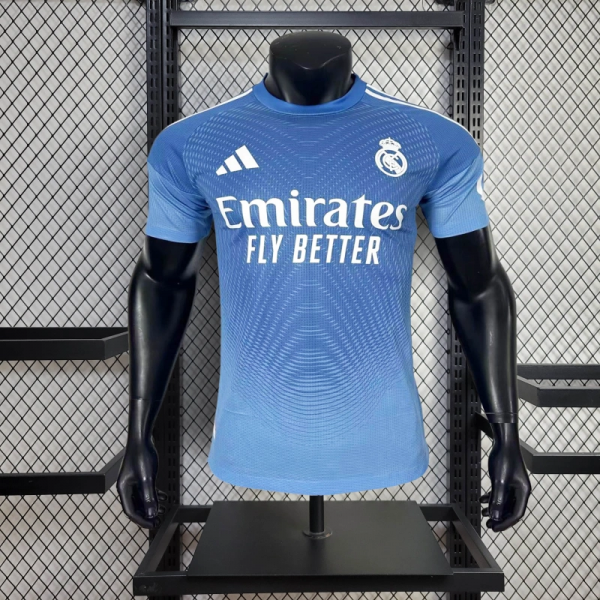 2025/26 Real Madrid Goalkeeper jersey Player Version