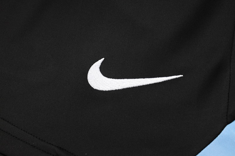24/25 Tottenham Hotspurs Gray Training Set Shirt and Shorts