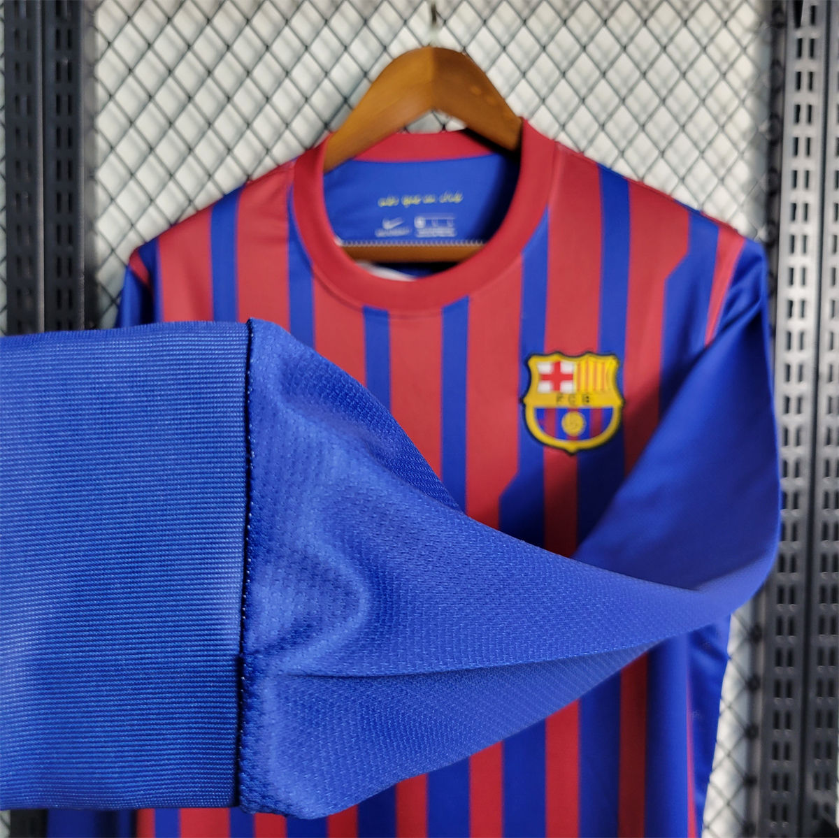 Retro Barcelona 11/12 Long Sleeve Home jersey Fan Version
