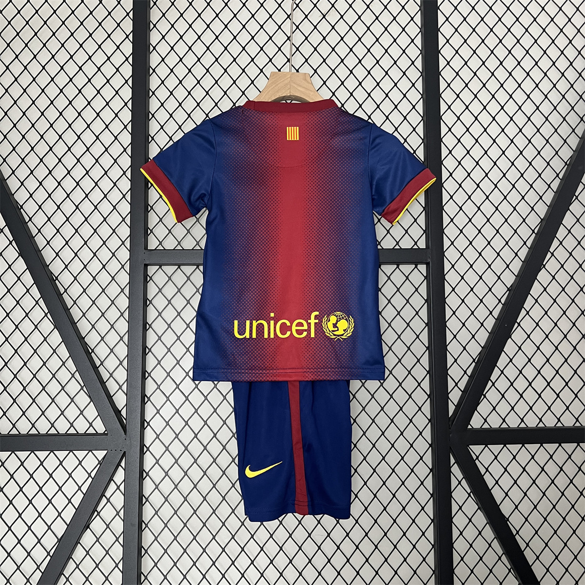 Retro Barcelona 12/13 kids home jersey Kid Kits Size 16-28