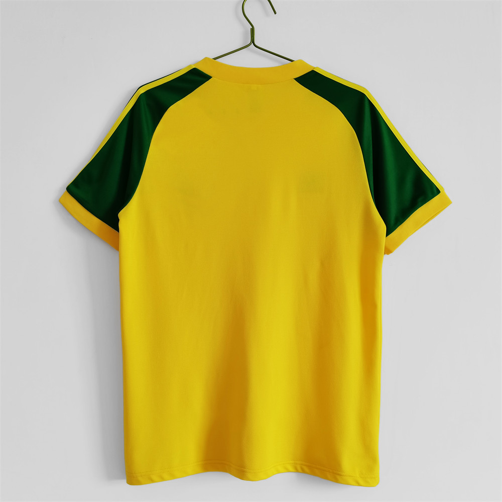 Retro Wales 1982 Away jersey Fan Version