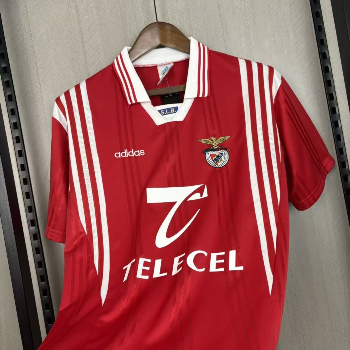 Retro Benfica 1997/98 Home Jersey Fan Version