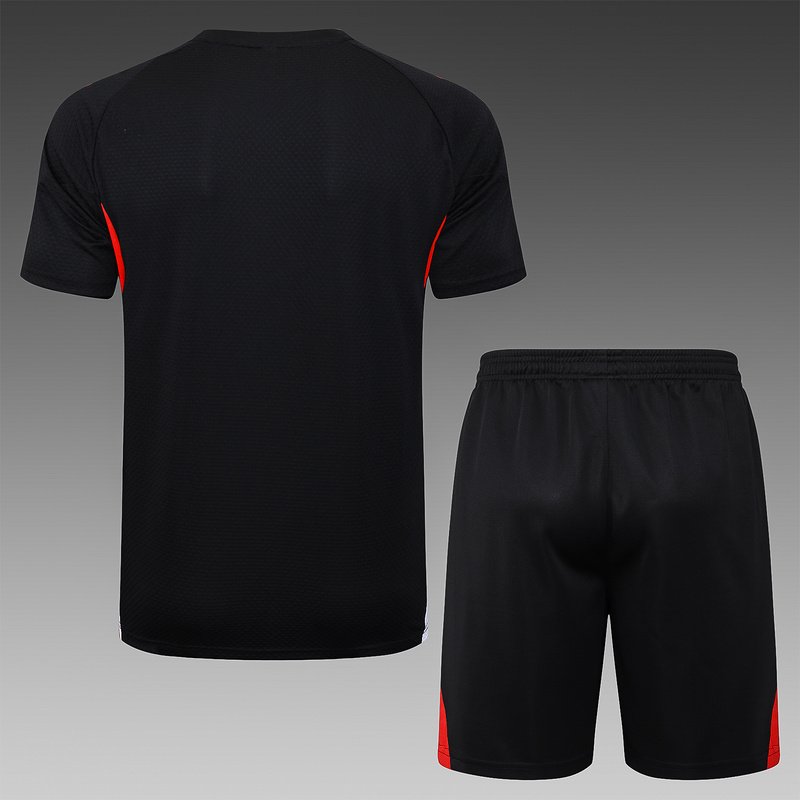 2025/26 Bayern Munich Black Training Set Shirt and Shorts