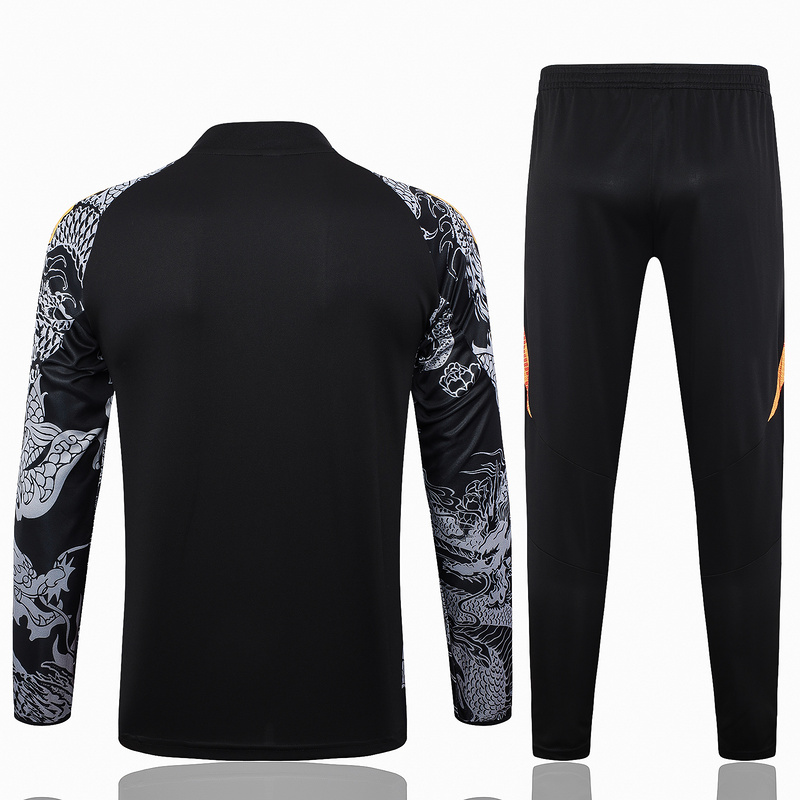 24/25 Real Madrid Black Long-sleeved half-pull training kit Football team kit