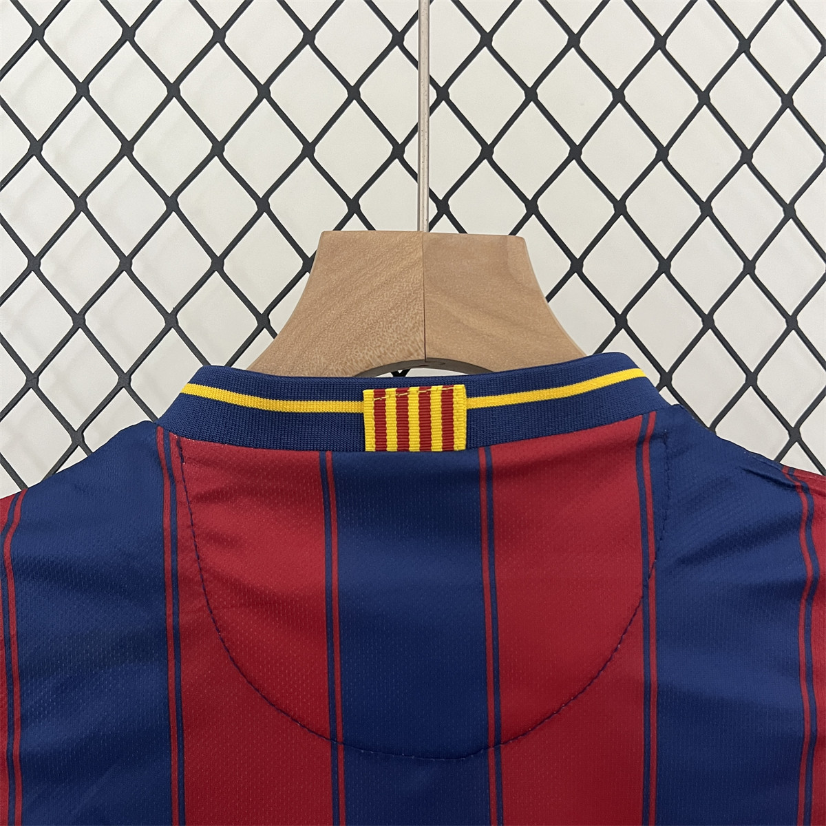 Retro Barcelona 09/10 kids home jersey Kid Kits Size 16-28