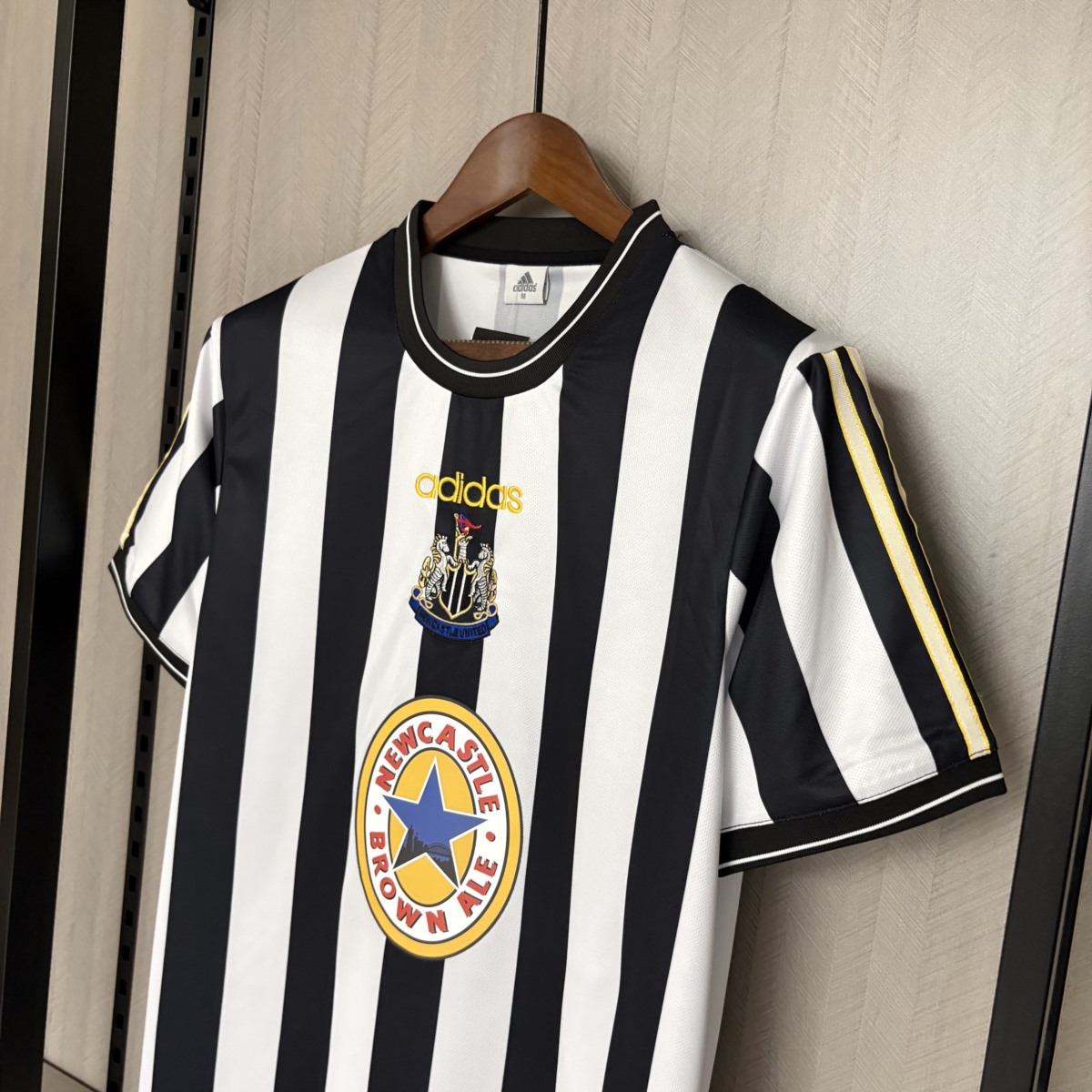 Retro Newcastle United 95/97 home jersey Fan Version