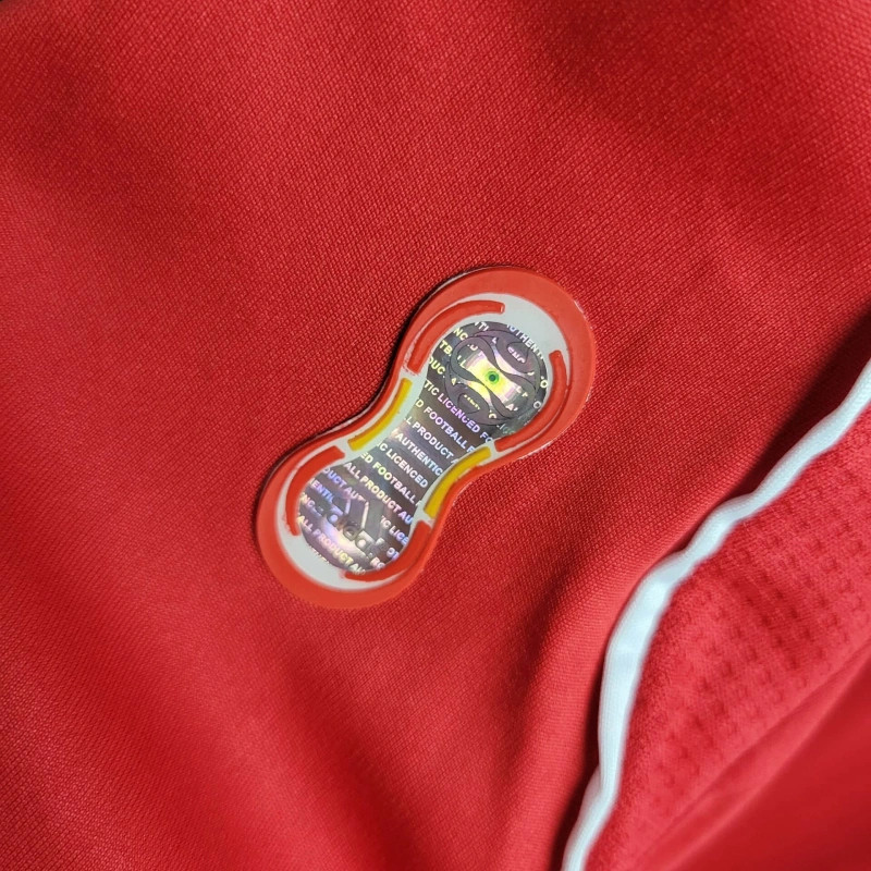 Retro Liverpool 06/07 Home jersey Fan Version