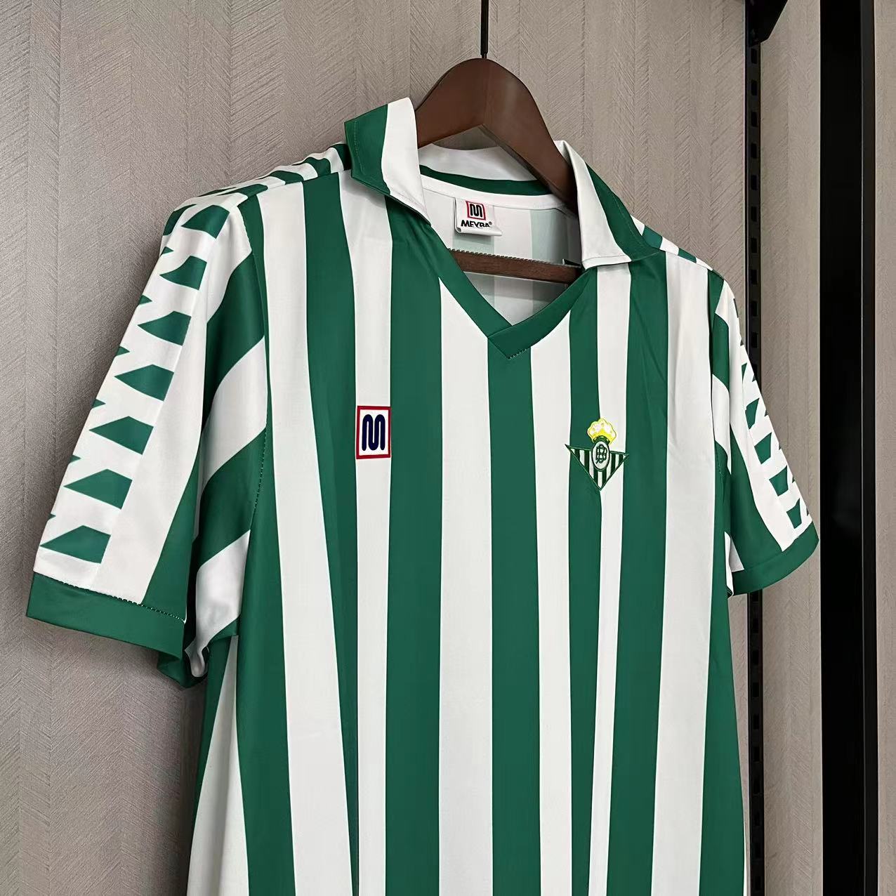 Retro Real Betis 82/85 home jersey Fan Version