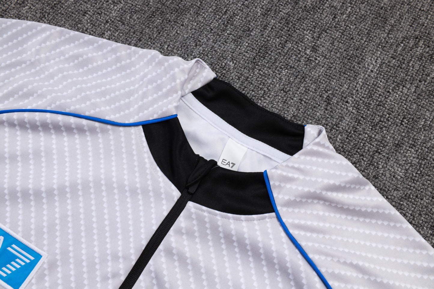 2025/26 Naples light gray Long-sleeved half-pull training kit Football team kit