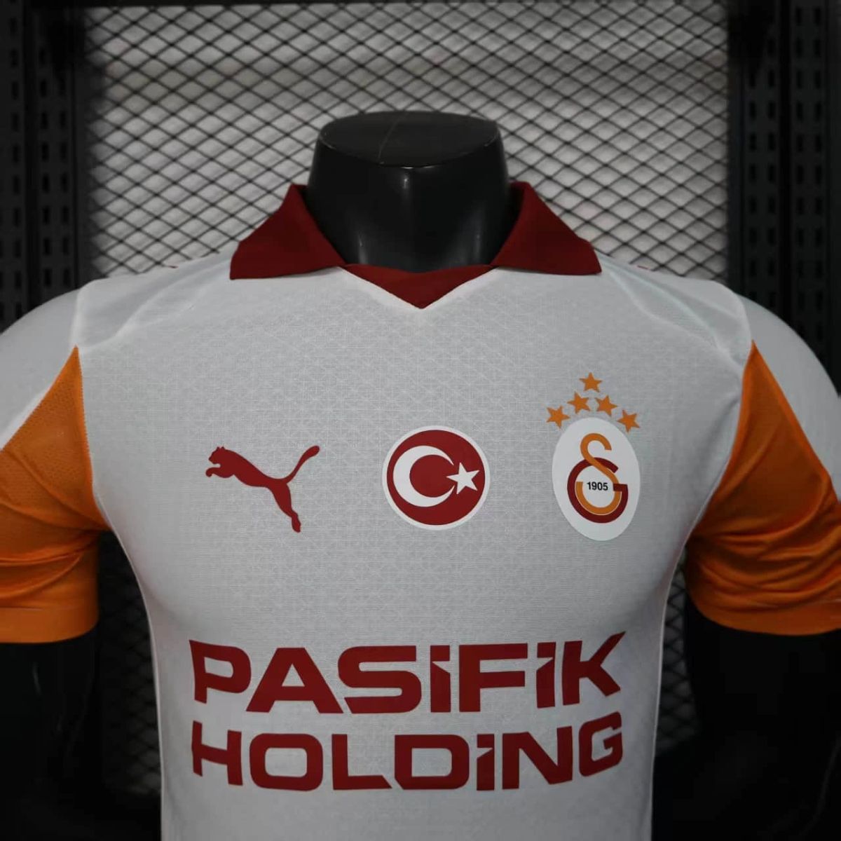 2025/26 Galatasaray Away Jersey Player Version