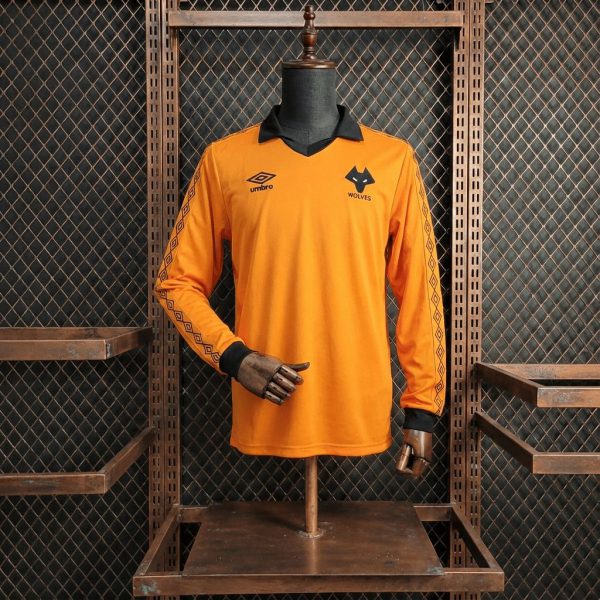 Retro Wolves 1980/81 Home jersey Long Sleeve Fan Version