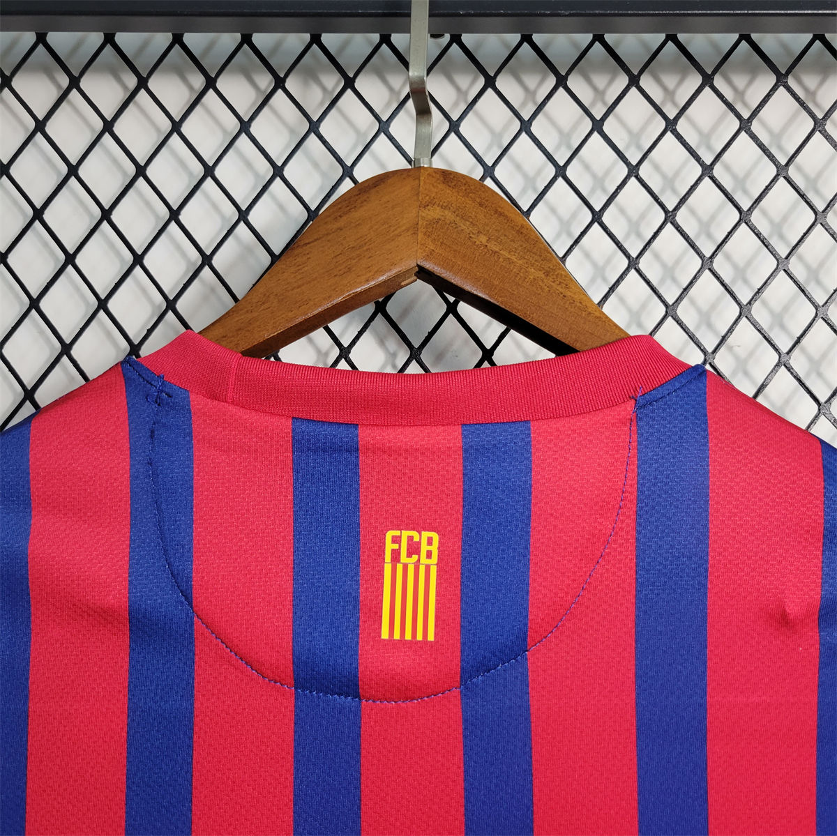 Retro Barcelona 11/12 Long Sleeve Home jersey Fan Version
