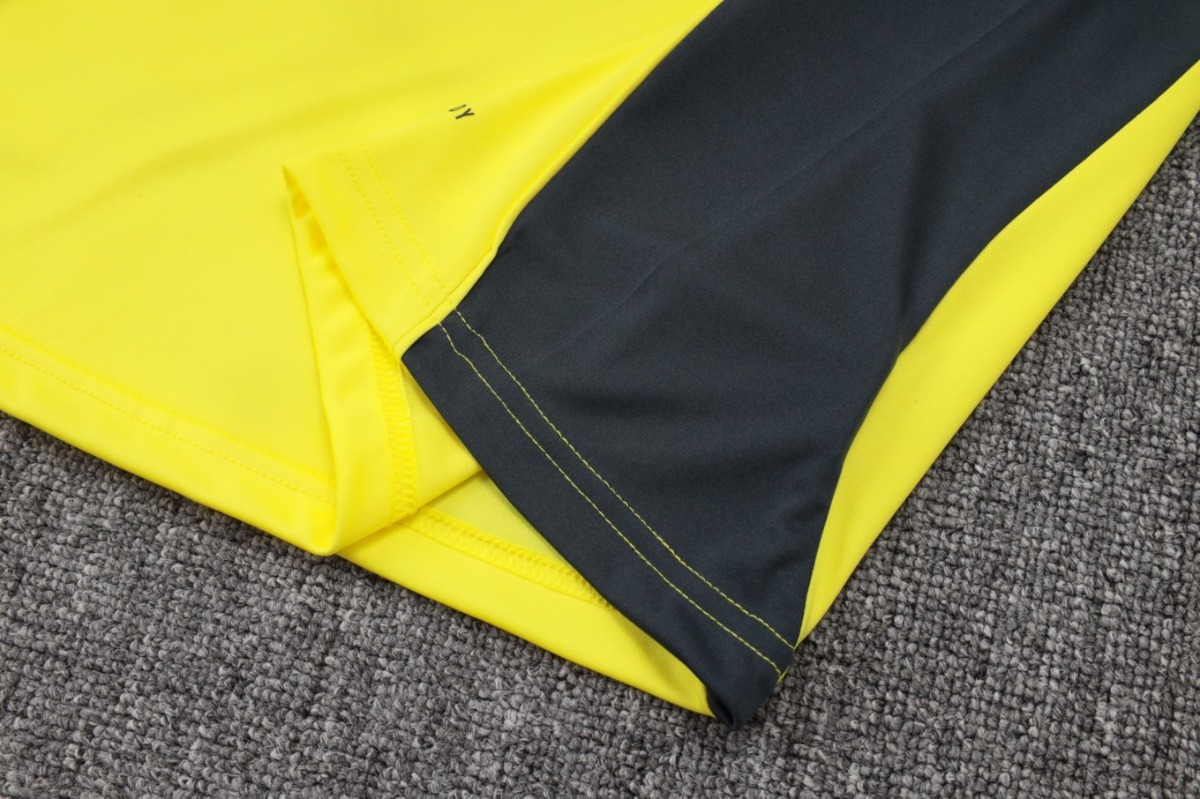 2026 Real Madrid Yellow Training Set Shirt and Shorts
